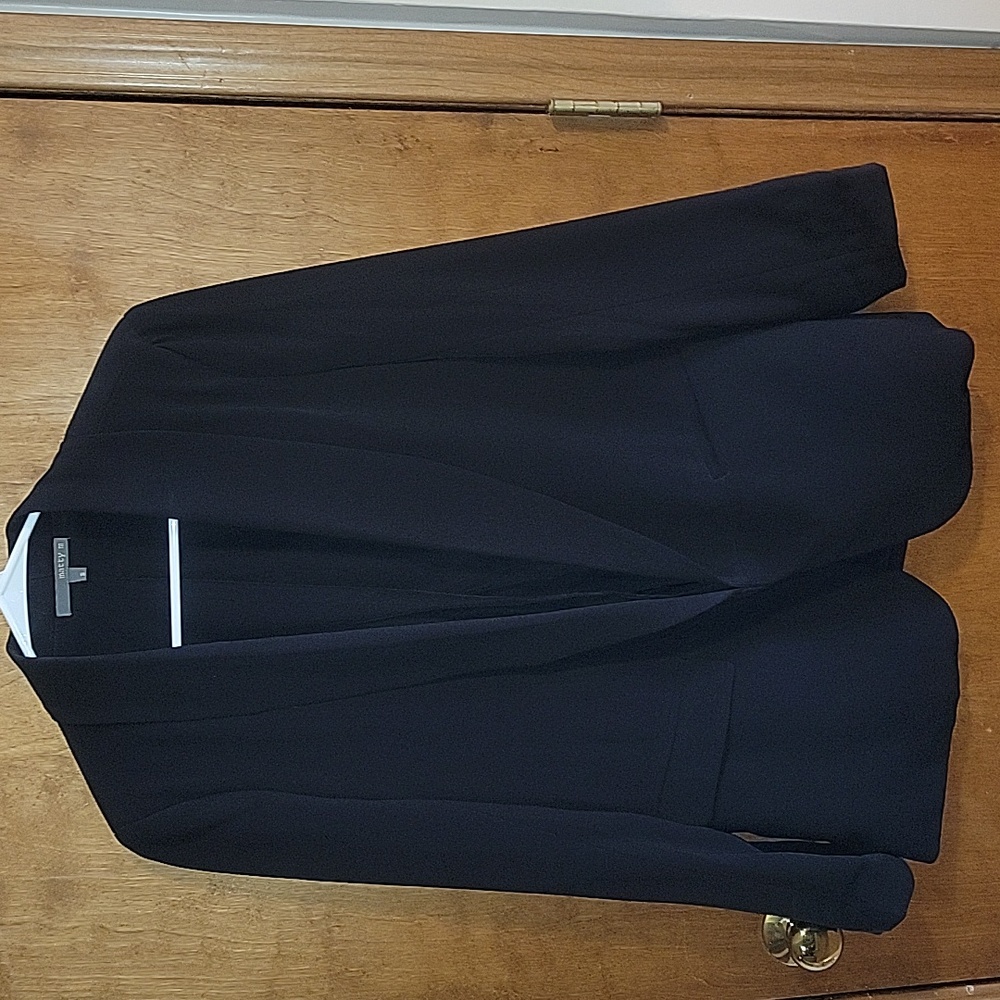 matty m Black open collared blazer Size S